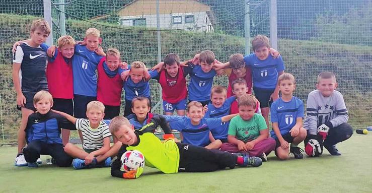 Život v našem městě 52 Zpravodaj 0/208 53 Život v našem městě Město Modřice pořádá Koš martinských vín Kde ochota nechybí.