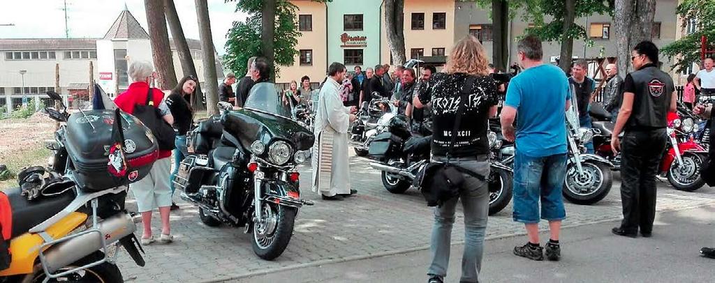 Na prázdniny s Františkem Bílkem Na začátku turistické sezóny vydala Společnost Františka Bílka z iniciativy jejího předsedy Františka Kožíška a s velkorysou podporou firmy ČEVAK mapku Po stopách