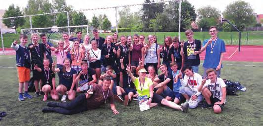 Hoši mladší Pavel Harčarik, Lukáš Veverca, Matouš Andrlík, Pavel Stupka, Štěpán Kunc, Slávek Krchov, František Lang Dívky mladší Vanesa Müllerová, Aneta Mudrová, Eliška Krchovová, Pavlína