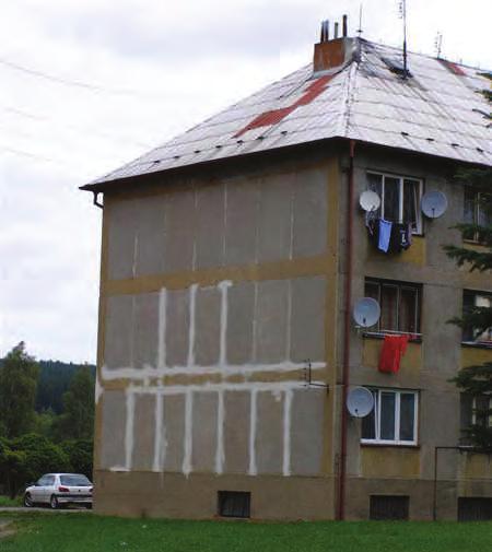 Dívat se například na takovýto výtvor a neříci tomu, kdo to udělal či zařídil, aby zahodil ruce a už nikdy nic nedělal, je slabost. A o co hůř!
