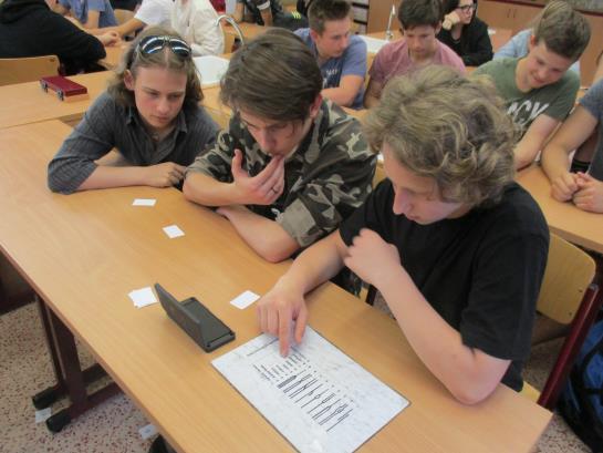 Studenti této školy předvedli našim žákům 8. a 9.