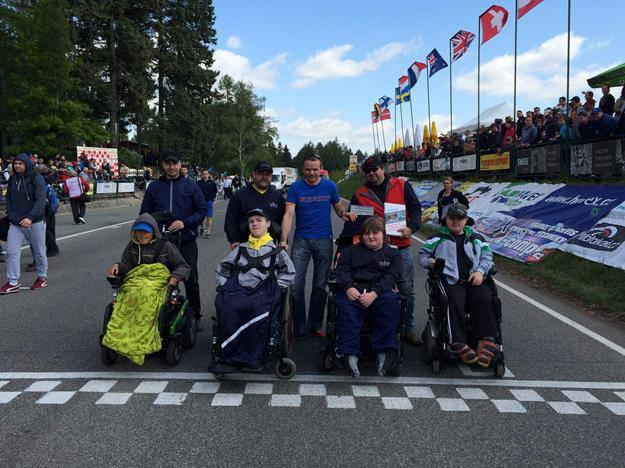 Již poněkolikáté se podařilo pořádajícímu AMK Hořice a závodnímu týmu Montáže Brož Racing Team
