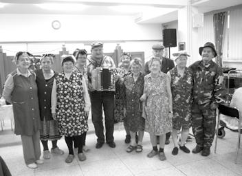Z deníku Staromilce (věnováno L. H.) Opakovaně pročítám novoroční zdravici starosty města J. Martinů (Jitřenka, leden 2018) a mám, zcela subjektivní, pocit, že mi cosi nesedí.