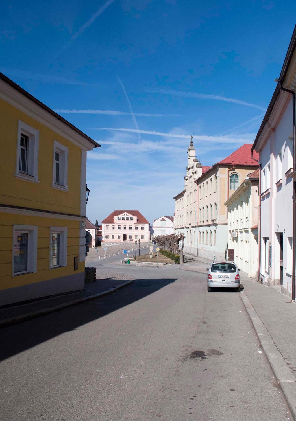 24 25 B/ město B.1/ Rezidenční atraktivita B.2/ Lokality a jejich identita B.