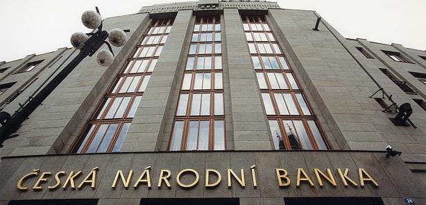 Člen vedení ČNB připustil pravděpodobné zvyšování sazeb na příštím zasedání Při zářijovém zasedání bankovní rady ČNB skončilo hlasování sedmi členů bankovní rady těsně a zvýšení sazeb neprošlo pouze