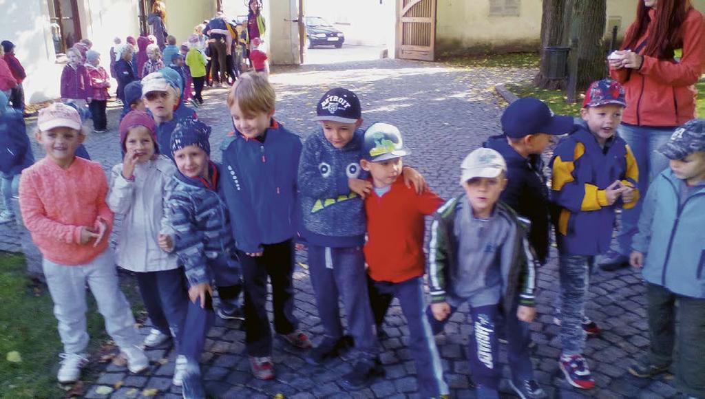 ZPRAVODAJSTVÍ Někdo si byl zatrénovat na Běh zámeckým parkem Velice mě potěší, když po dobře odvedené práci jsem odměněna pohlazením, úsměvem, a nebo prostým děkuji od našich klientů.
