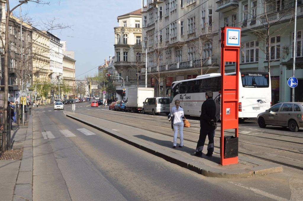 Obrázek 18 Typický vzhled pouze 1,2 metru širokého nástupního