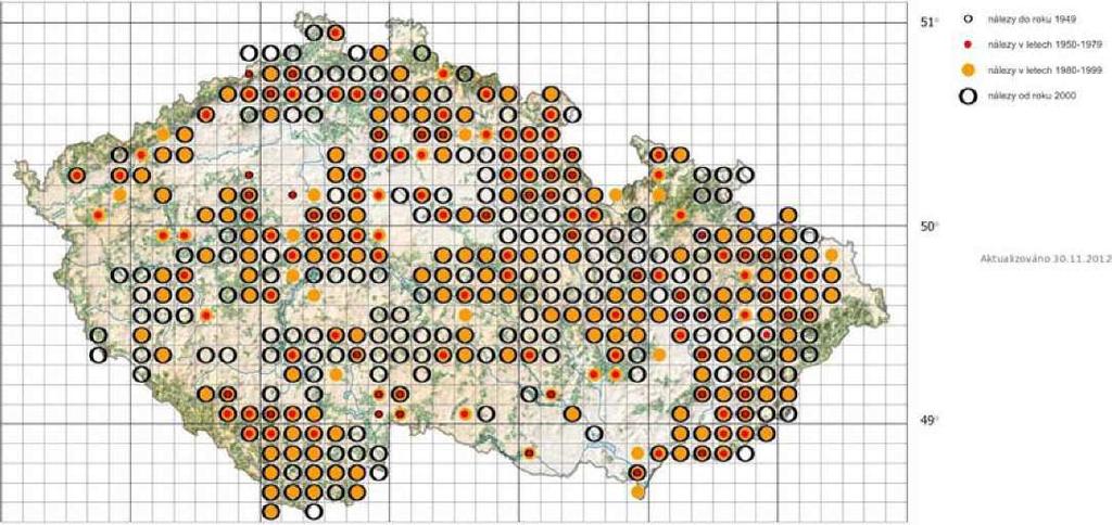 12* 13' 14 15" 16' 17" 19 19 kartografická prezentace AOPK ČR 2012r datový pud Wad MŽP Obr. 1. Nálezy Phengaris nusithous na území ČR; podle ND OP (2012) 2.