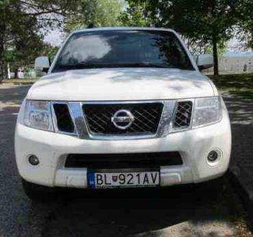 Nissan PATHFINDER 2,5D