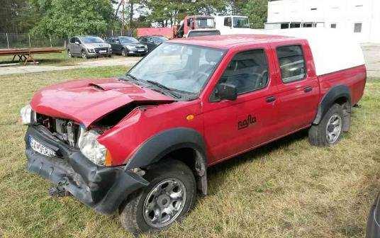 Nissan Double Cab 2,5 terénne BA-958