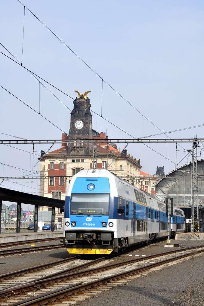 012 Pečky Kouřim Je navrženo přidání jednoho páru spojů v pracovní dny ve večerních hodinách cca ve 21 hodin z Peček do Plaňan a zpět.