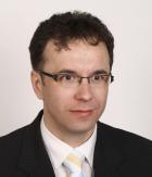 Vedenie školy PREDSTAVUJEME SA Mgr. Ing. Ondrej Holienčík Zástupca pre teoretické vyučovanie: PaedDr. Marko Vojsovič kontakt: + 421 905 636 750 ztv.vojsovic@gmail.