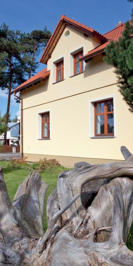 Barevnice odstínů společnosti STOMIX COLLECTION 2018 obsahuje standardizované barevné tóny vodou ředitelných barev GAMADEKOR, omítkovin BETADEKOR a mezinátěrů HC.