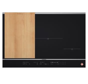 INDUKČNÍ VARNÁ DESKA HORIZONE PLAY 80 CM DPI7884XS Provedení černé sklo + zadní multifunkční a přední dekorativní lišta 4 nezávislé varné zóny: variabilní varná plocha horizone 40 x 23 cm / 3,7 kw,