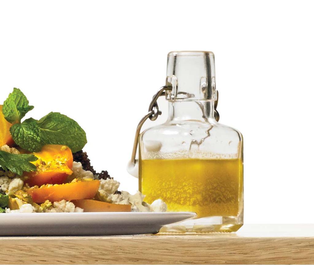 čerstvých lístků máty 120 g sýru feta, nakrájeného na kostky 60 g opečených pistáciových ořechů 1. Do hrnce vložte nástavec na přípravu v páře.