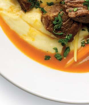 38 Dušené hovězí po provensálsku Doba přípravy: 15 minut PROGRAM PRESSURE COOK (TLAKOVÝ HRNEC): 80 kpa / 30 min / Auto Quick