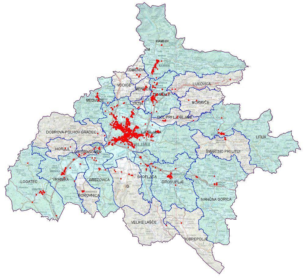 Osrednjeslovensko območje Obseg prodaj stanovanj in hiš v letu 2017 na osrednjeslovenskem območju je v primerjavi z ostalimi regionalnimi območji najvišje, in sicer 38% prodaj vseh stanovanj in 21%