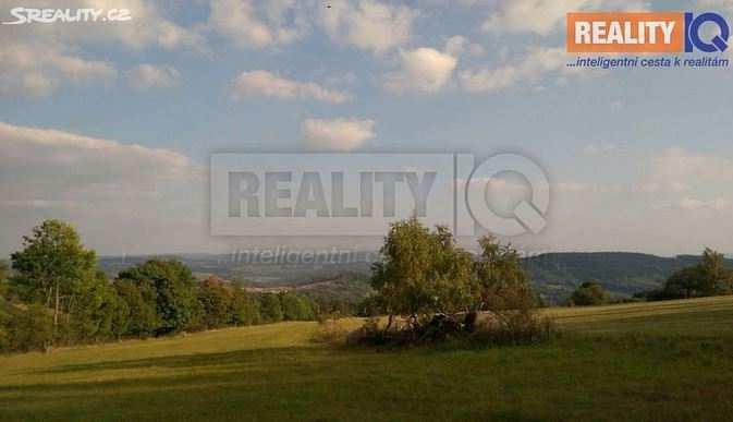 cz 3) Zemědělské pozemky Nabídková cena: 106 900 Kč Upravená