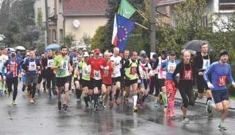 V hlavním závodě na 15 km se vítězem stal Ocásek Martin časem 0:53:18 a za ženy závod celkově vyhrála Glabazňová Jana časem 1:16:46. Naši běžci se v tomto závodě umístili následovně.