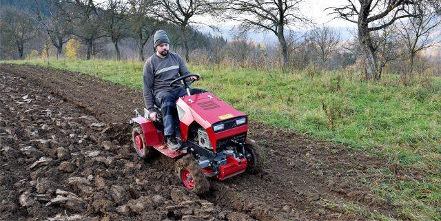 Pohonná jednotka Panter FD-5 je určená pro všechny fandy malé komunální a zahradní techniky, kteří několik let projevovali o podobný stroj velice vážný zájem, neboť na trhu chyběl.