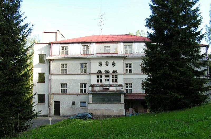 LDN Kunov (Léčebna dlouhodobě nemocných) Tradici v péči o polymorbidní pacienty, jejich rehabilitaci a rozvoj psychosociální soběstačnosti má
