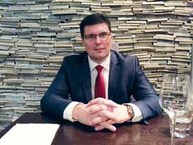 Mačák je na kandidátce ČSSD v blížících se komunálních volbách na pozici číslo 8. EKLUZIVNÍ rozhovor pro Večerník Petr KOZÁK Jak Večerník již informoval, stal jste se náměstkem ministra kultury.