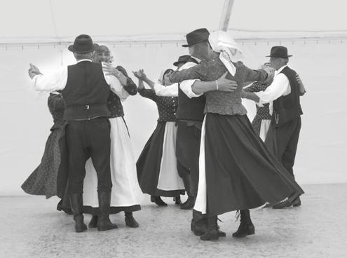 Höflein (Hevlín).