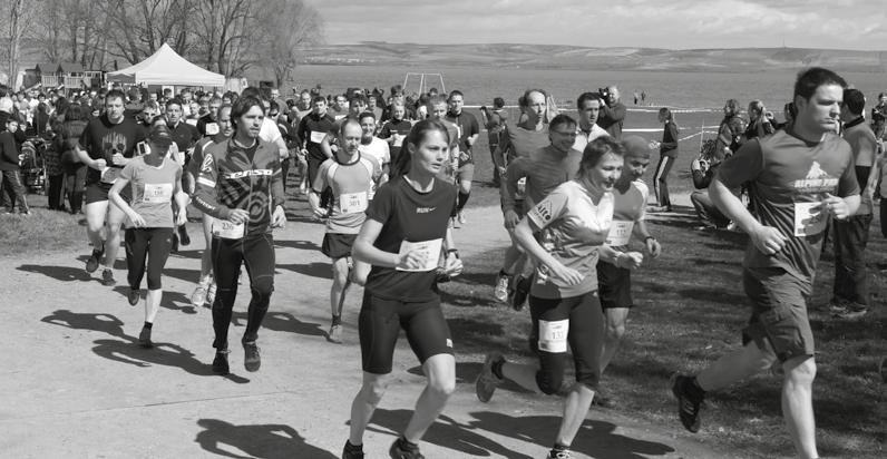 35 OKOLO PÁLAVY JARNÍ BĚH ČESKO-RAKOUSKÉHO PŘÁTELSTVÍ ŽADATEL Občanské sdružení Cesty za sportem a kulturou PARTNER Leichtathletik Club Harlekin Mistelbach DOBA REALIZACE 1. 12. 2012 31. 5.