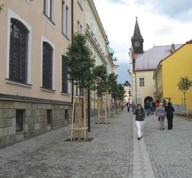 Spoustu příjemných řádků v roce 2012 vám všem přeje Ivana Štrossová Přeji Vám co nejšťastnější vstup do roku 2012.