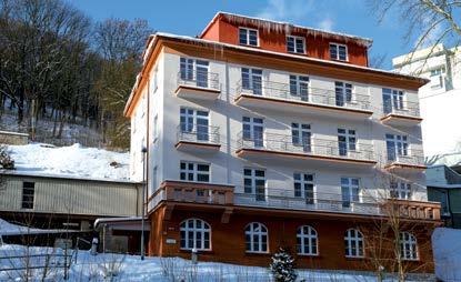 PENZION DALIBOR do 22.12.2018, hotel. ubytování do 1.1.2019 23.12.2018 01.01.2019 od 02.01.2019 SOUKROMÍ PENZIONU A ZÁZEMÍ HOTELU BĚHOUNEK POLOHA v lázeňské čtvrti Apartmá Suite Studio I.