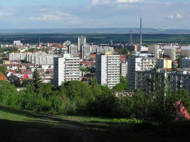 centrum, pečovatelské služby či podmínky pro matky.