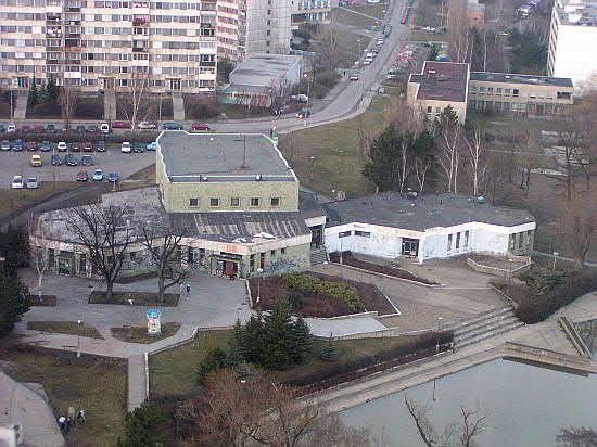 Občanské sdružení mladých to je Kuprospěchu Již vloni jsem psala o prvních vydařených akcích nově vzniklého občanského sdružení, které tvoří mladí lidé, většinou studenti a absolventi středních a
