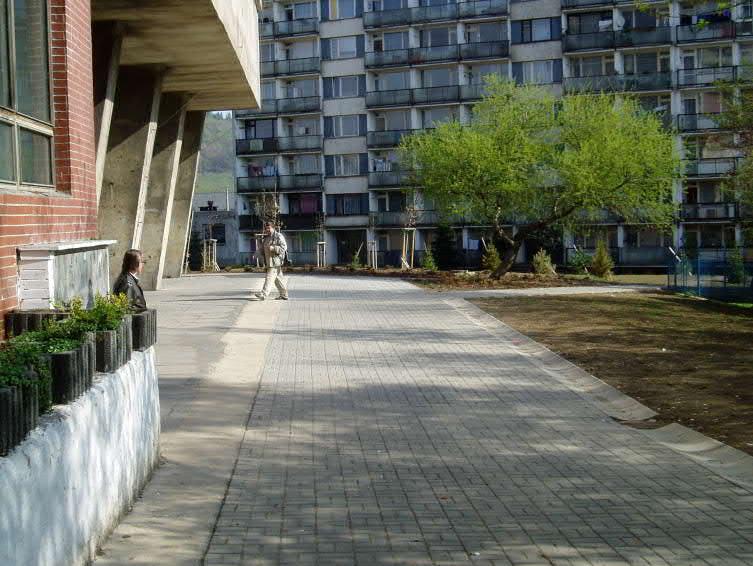 předešlých, i v roce 2005 správní činnost kromě správního území Chomutov také