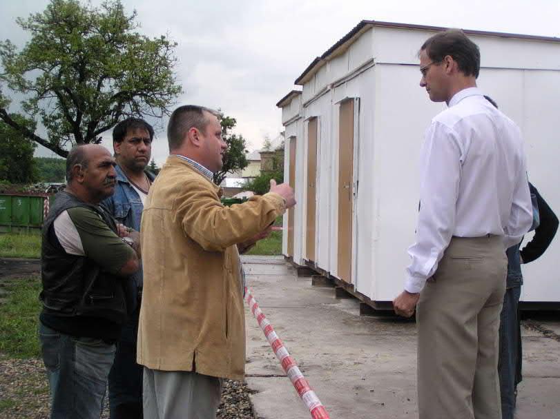 Jednání rady města ze dne 11. července 2005 Rada města schválila realizaci projektu Digitalizace archivu. Je to jeden z cílů projektu CAF, do kterého je městský úřad v Chomutově zapojen.