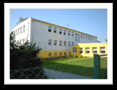 Nepravidelné hlídání a hlídání bez stravy lze kombinovat, počet dnů docházky v jeslích však nesmí převýšit pět dnů v měsíci.