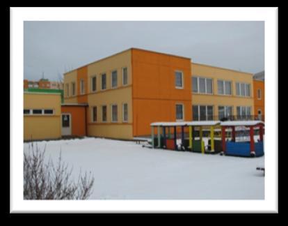 2 Porovnání věku při nástupu do jeslí na trvalé umístění a na hlídání (v %) 6 - měsíců 2-7 měsíců 8-23 měsíců 24-29 měsíců 30-36 měsíců