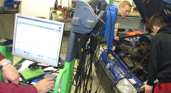 Klíčové dovednosti Absolvent ovládá ruční zpracování technických materiálů, včetně volby pracovního postupu a pracovních prostředků.