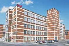 1 3 Základy ekologie 1 0 0 1 Ekonomika 0 0 2 2 Tělesná výchova 1 1 1 3 Odborné předměty 7,5 9,5 7 24 Strojnictví 2 0 0 2 Motorová vozidla 0 2 2 4 Technologie oprav 0 2,5 2,5 5 Strojírenská