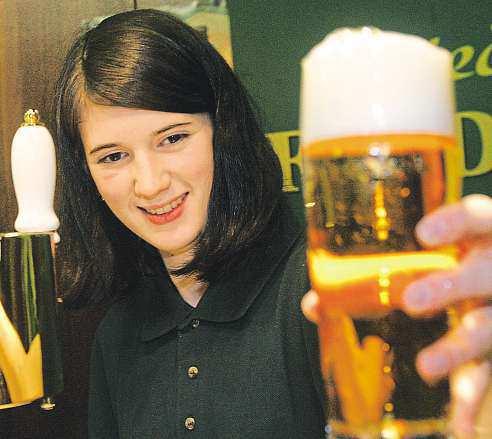 10 3. října 2014 Jihomoravský kraj Beermapa bude obuškem na brněnské hostinské Kde se dá vbrně najít dobré pivo apříjemná hospoda? Na tyto otázky už brzy odpoví Beermapa.