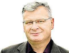Stavební inženýr, který rád rybaří Vystudoval VUT vbrně, obor pozemní stavitelství, a také Palackého univerzitu doplňkové vzdělání veškolství.
