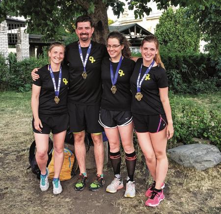 9. Další aktivity pro prevenci špatného zacházení Ochránkyně převzala záštitu nad závodem Yellow Ribbon Run, běžeckého