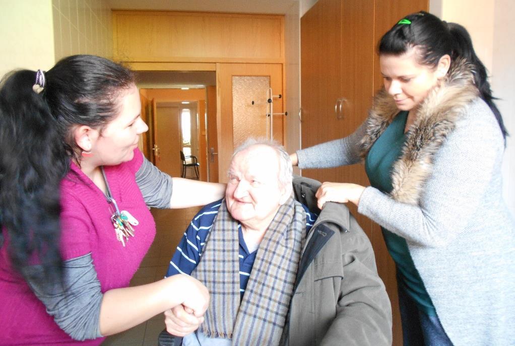 Realizátor projektu: Mgr. Karla Blahůšová Kontaktní adresa Hlavní 272, 696 04 Svatobořice-Mistřín Telefon: 518 620 302, 724 353 902 E-mail: chps.sm@kyjov.charita.