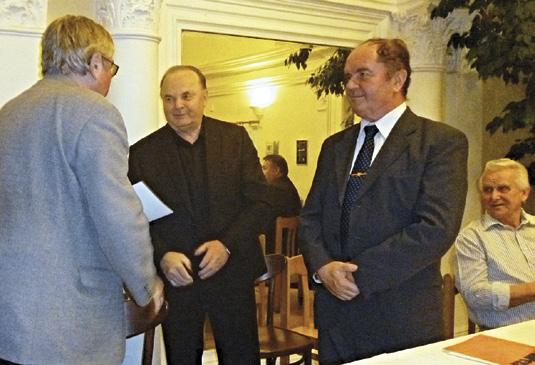čtyřleté období také revizní komisi spolku ve složení: Ing. Václav Kovářík (předseda), Dr.