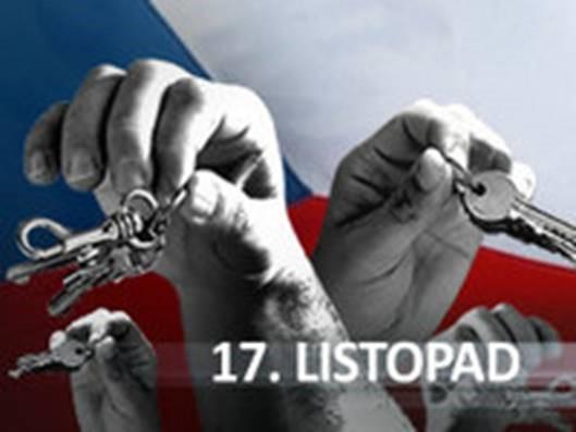 Původně klidná manifestace se brzy změnila ve stávku za svobodu, demokracii a politické reformy. Demonstrantka před policejním kordonem na Národní třídě.