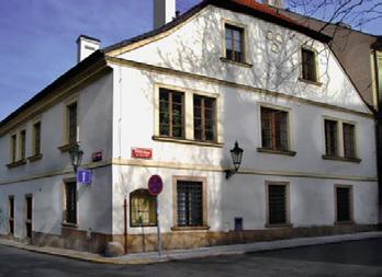 30, odpoledne v 16.30) l vstupné do expozic a knihovny: základní 50 Kč, snížené 10 Kč l knihovna a studovna filatelistické a poštovně historické literatury, tel. 222 312 006, Út Pá 9.00 16.