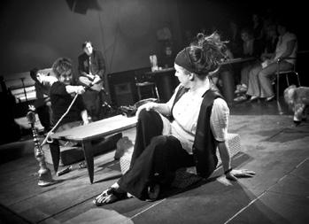 DIVADLA ROKOKO, RUBÍN V+W Revue Hudební revue, která připomíná slavnou éru Osvobozeného divadla a jeho dva legendární protagonisty Jiřího Voskovce a Jana Wericha.