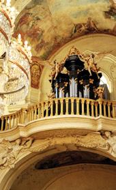 PLANETÁRIUM NÁRODNÍ HVĚZDÁRNY KONCERTY ČAJOVNY GALERIE 22.3. 2016, 17.00 Michal Hanzal varhany František Bílek trubka G.F.HÄNDEL Sinfonia Návrat královny ze Sáby J.S.BACH Preludium a fuga G Dur BWV 541 G.