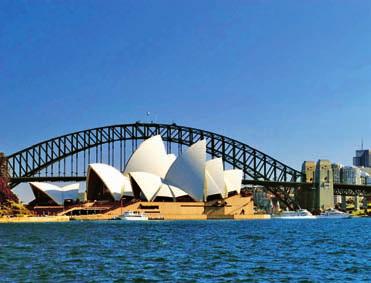pro dospělé od 17 let průměrný věk 24 let Kurzy angličtiny,, Brisbane a Sydney Manly, skvělé školy, kurzy IELTS a Cambridge, surf, 4 týdny kurzu za 16 320 Kč, 12 týdnů kurzu za 48 450 Kč!