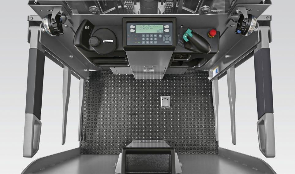 Sériová výbava vozíků EKS 210 a EKS 312 Rekuperace energie při brzdění a spouštění. Aktivní řízení energie a baterie.