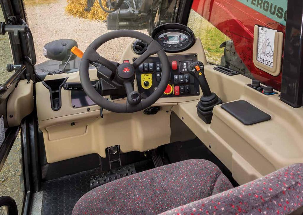 15 OD MASSEY FERGUSON Prostor řidiče pro zvýšení komfortu Dokonalé prostředí řidiče tvoří interiér prostorné kabiny s vynikajícím výhledem okolo stroje a